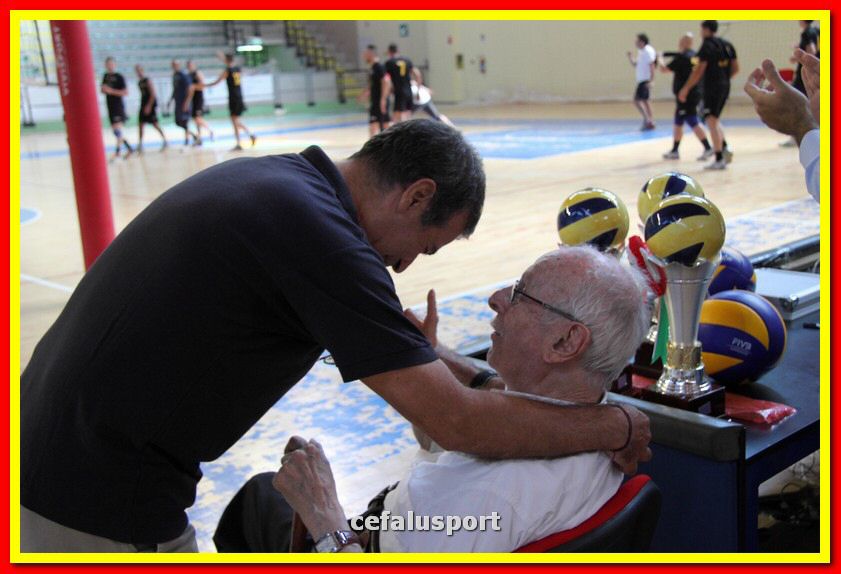 150614 volley 118_tn.jpg